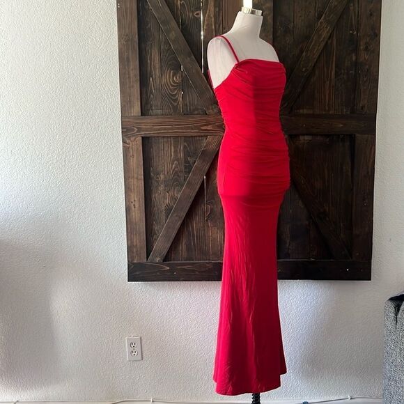 Elegant Sexy Mermaid Trumpet Body Con Long Gown - Picture 5 of 11